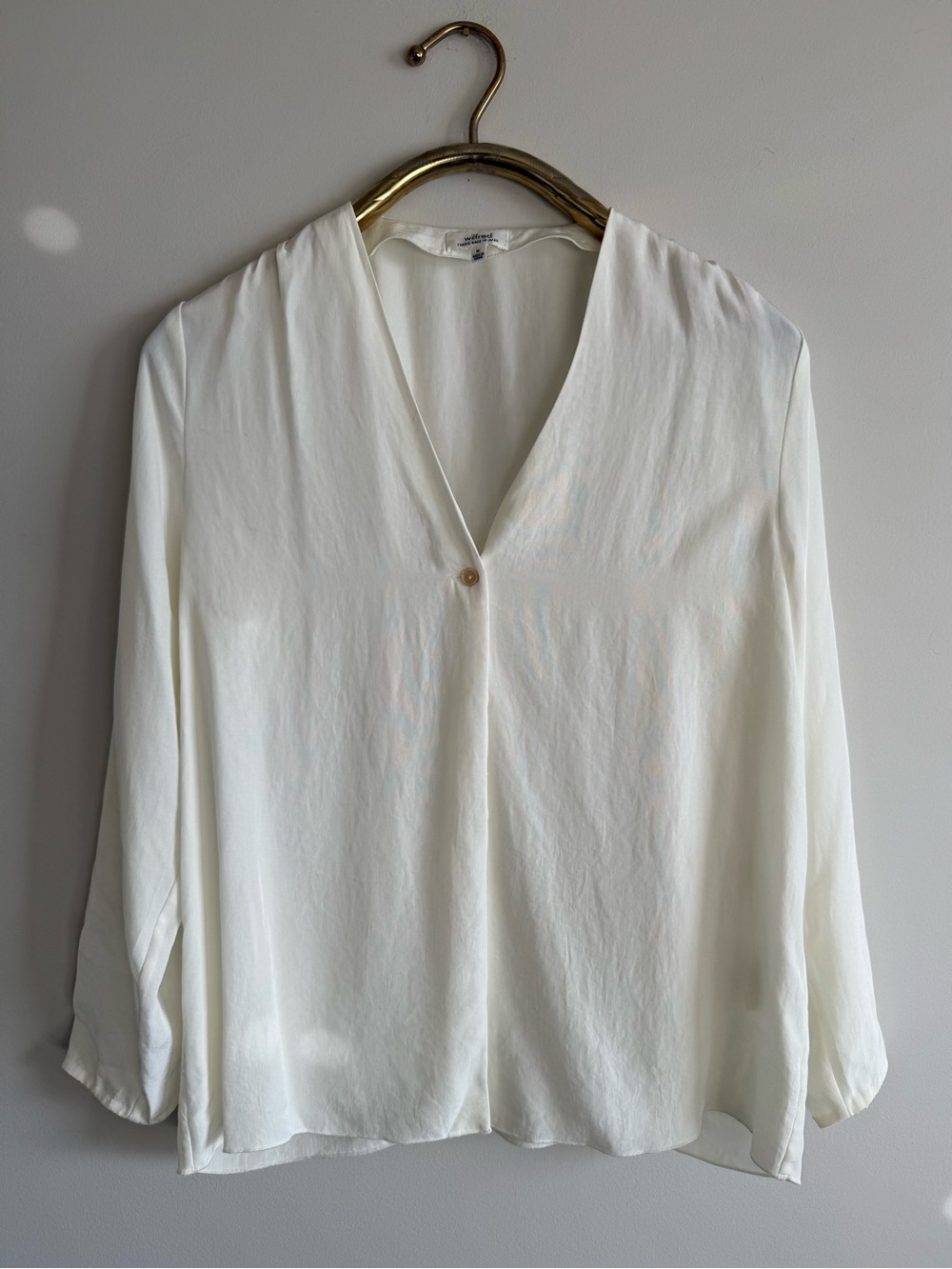 Wilfred Aritzia Japanese Fabric White V-Neck Blouse Minimalist Medium